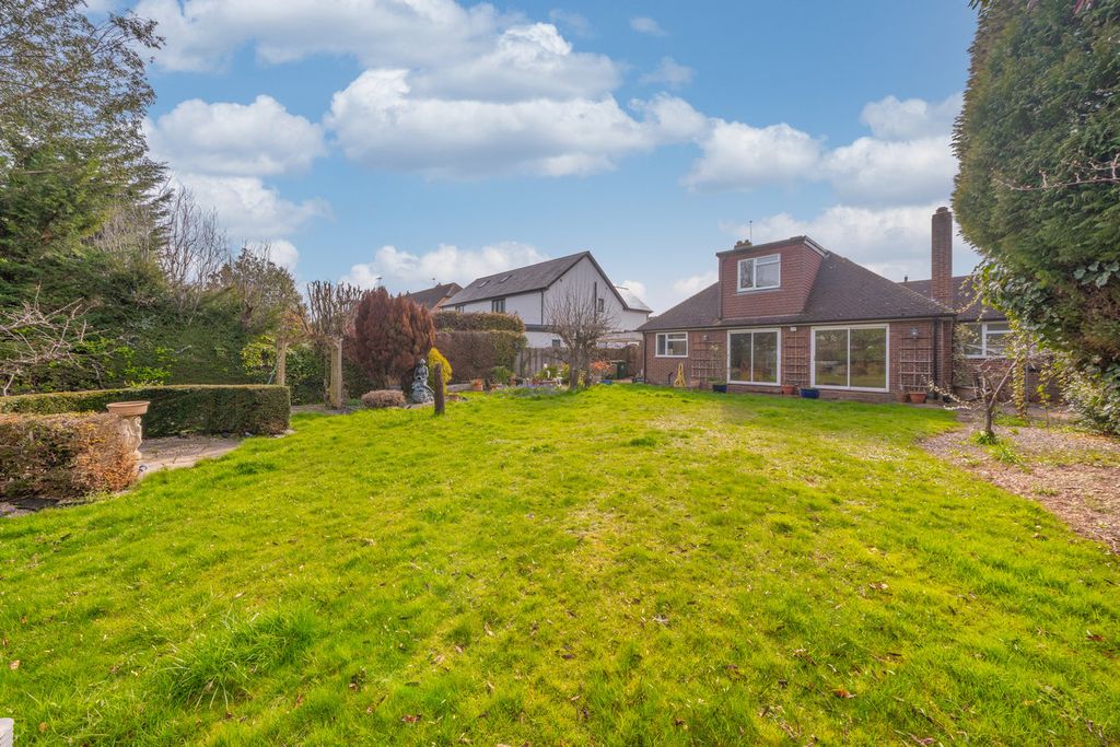 Property photo 2 of 14