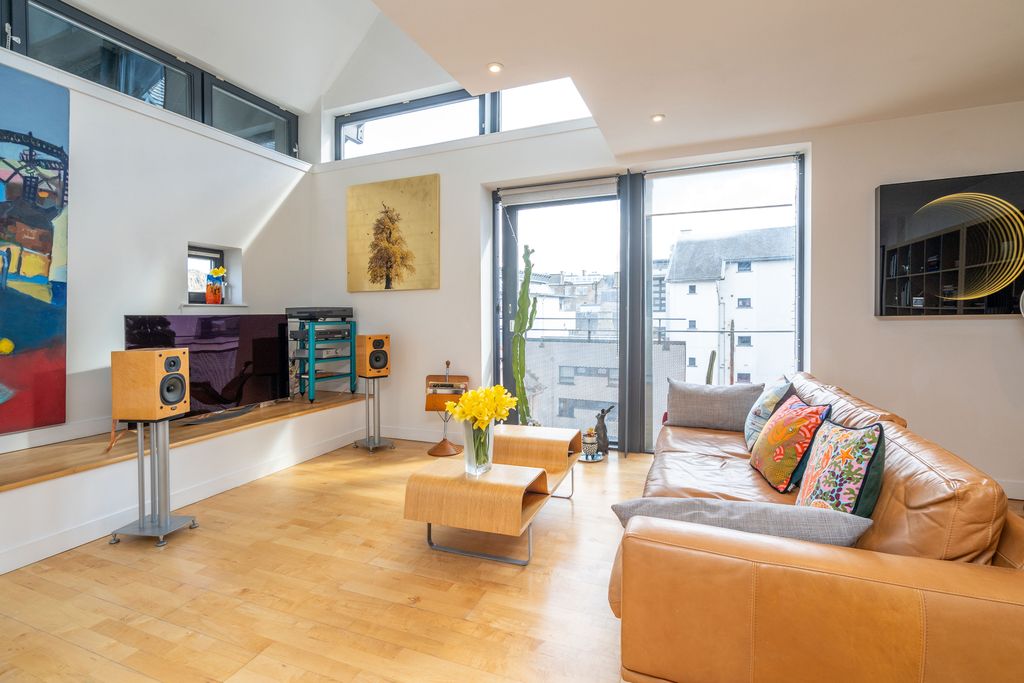 Property photo 3 of 26 Property Image 3