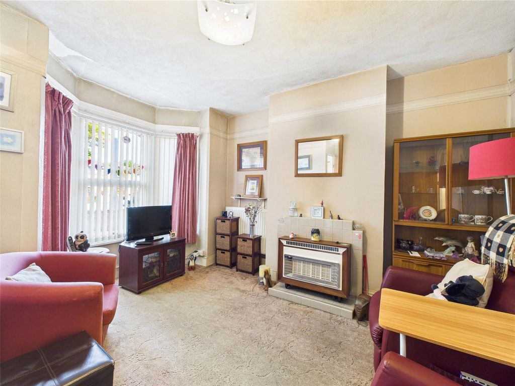 Property photo 2 of 15 Picture No. 72