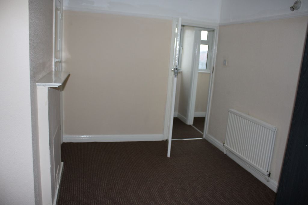 Property photo 1 of 4 Photo