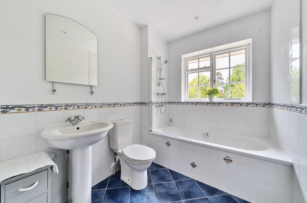 Additional image 31 of 4 bed detached house for saleGodalming, Surrey GU7