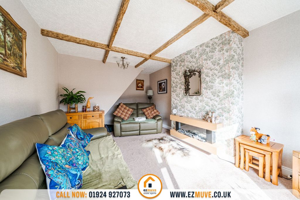 Property photo 3 of 21