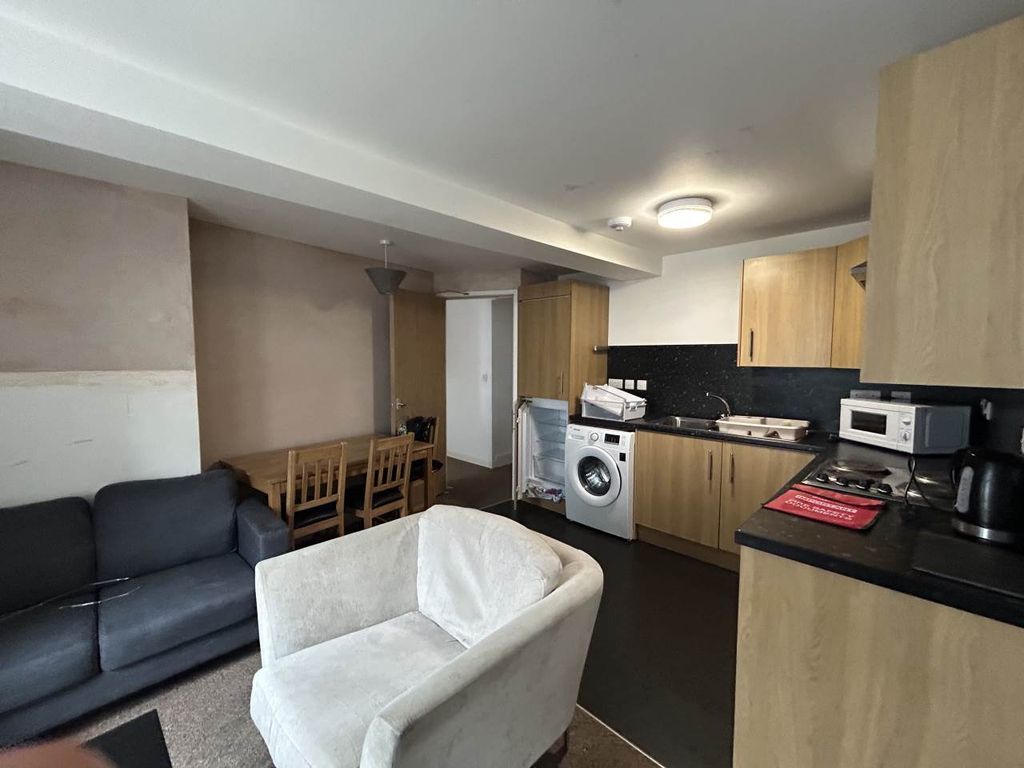Property photo 3 of 5 Img_5512