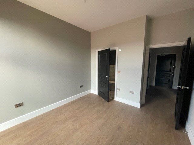 Property photo 3 of 11 Picture No. 01