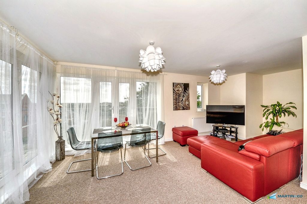 Property photo 3 of 7 Dsc_3104