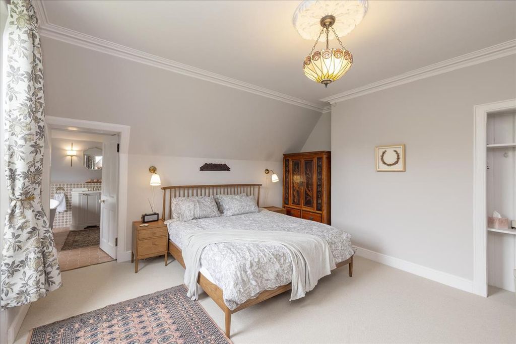 Additional image 20 of 4 bed semi-detached house for saleWhitehaven, 1 Fairhaven Villas, Torsonce Road, Eskbank EH22