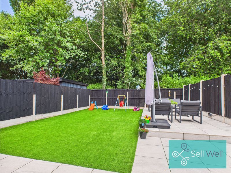 Property photo 2 of 30 Rear Garden