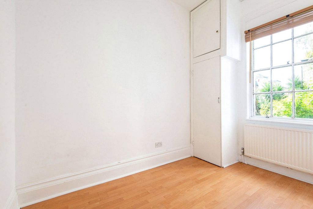 Property photo 3 of 6 Picture No. 07