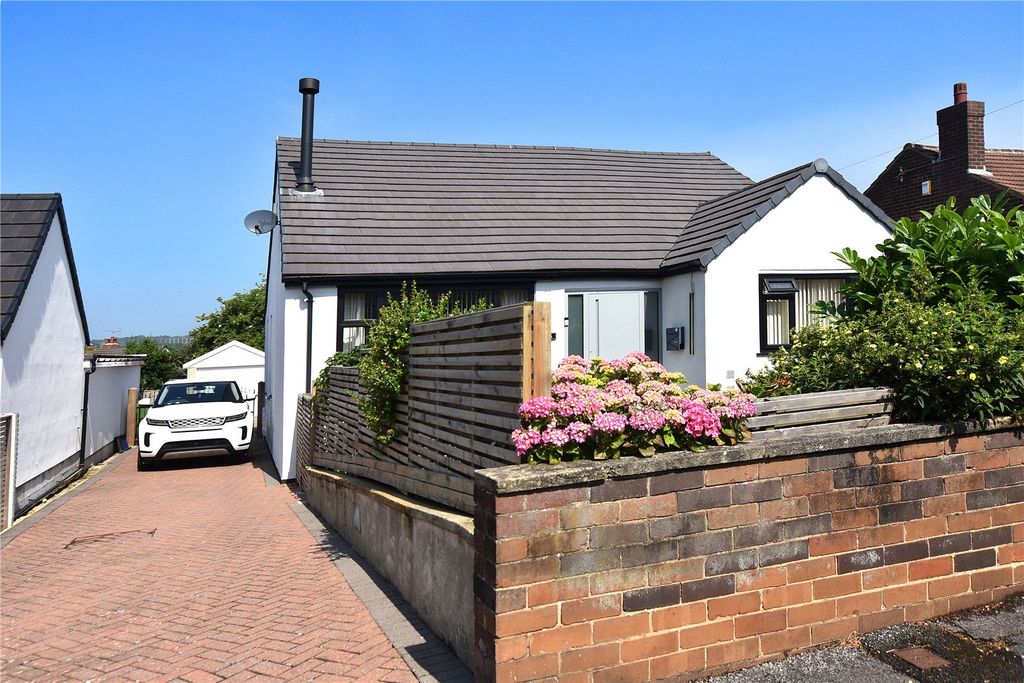 Property photo 1 of 16 Picture No. 23