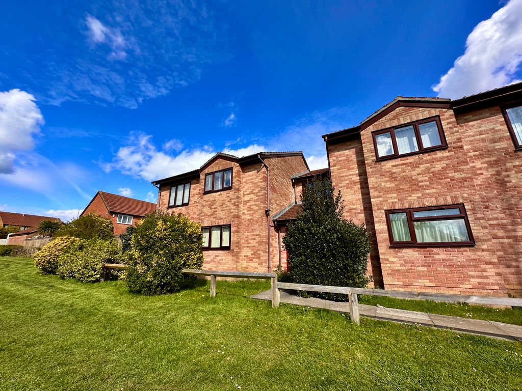 Property photo 2 of 14