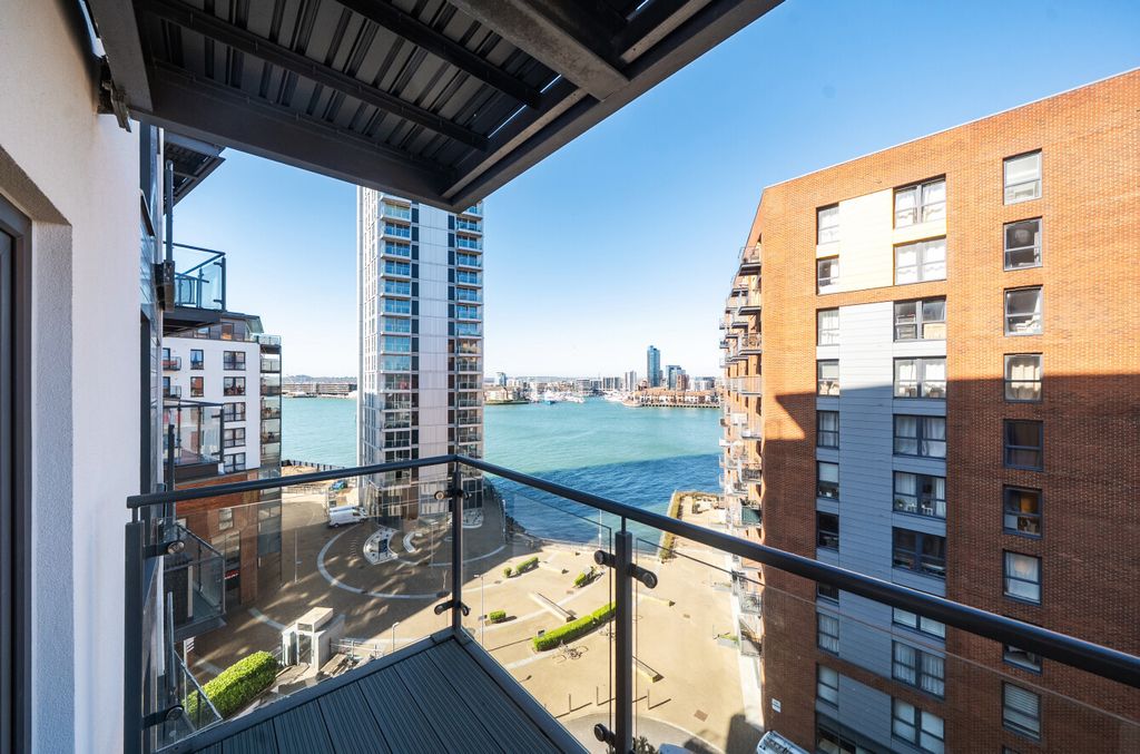 Property photo 1 of 11 1424962-5-69Baafc...