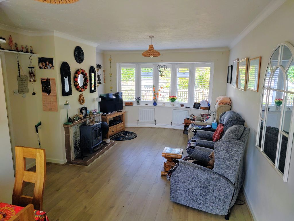 Property photo 3 of 12 Living Room (2)