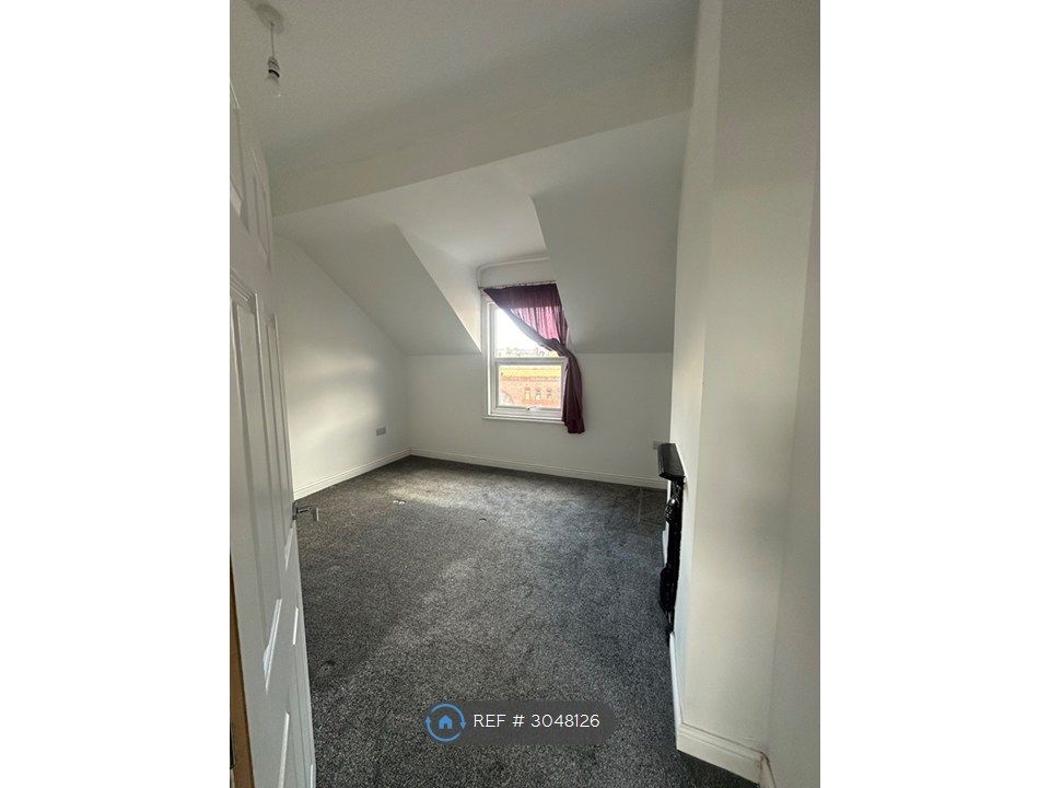Property photo 3 of 3