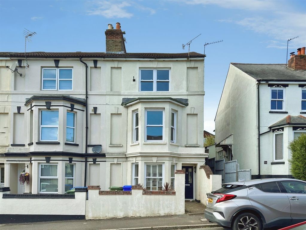 Property photo 1 of 12 Front.Jpg