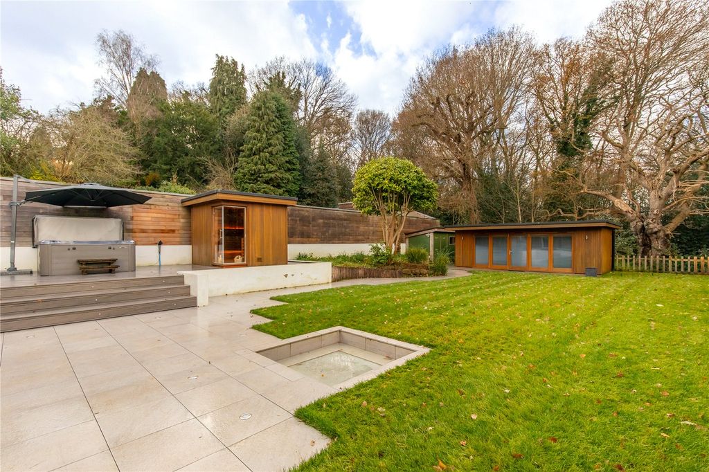 Property photo 3 of 24 Picture No. 22