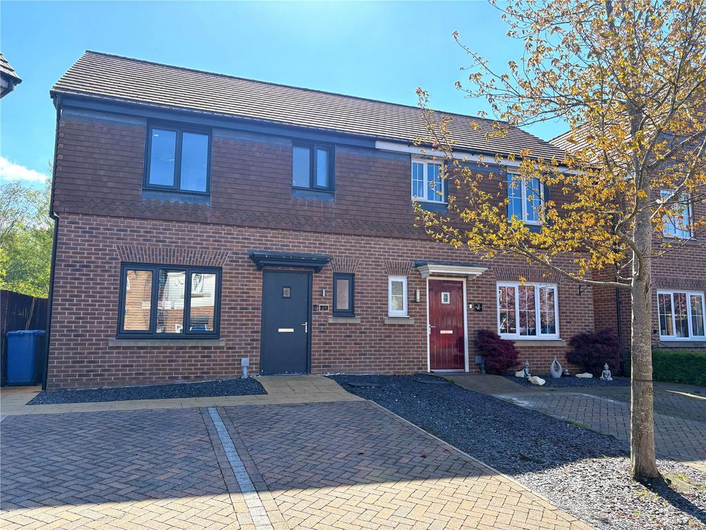 Property photo 1 of 21 Picture No. 03