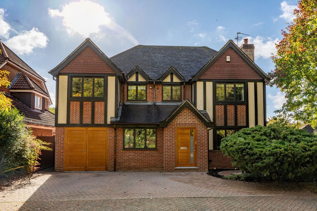Property photo 1 of 49