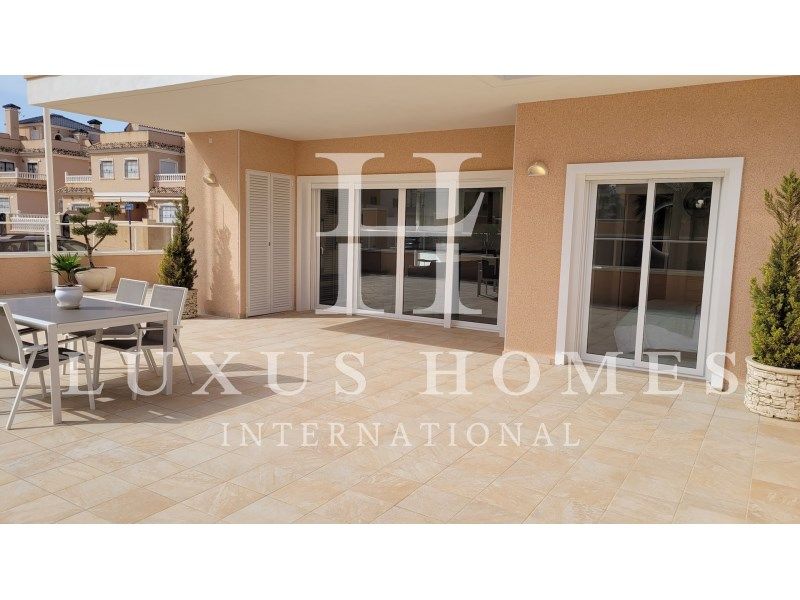 Property photo 1 of 31