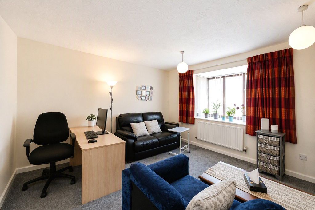 Property photo 3 of 11 Picture No. 22
