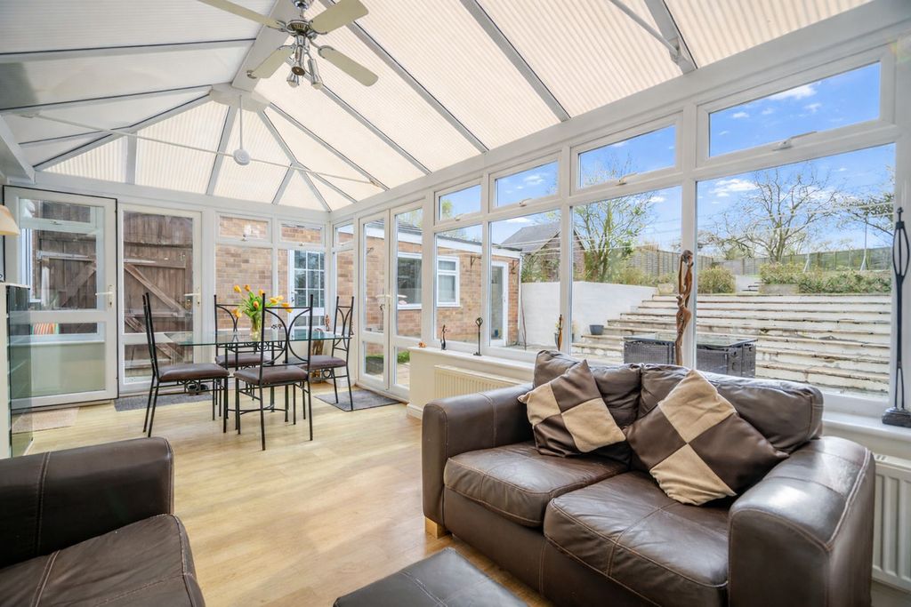 Property photo 2 of 24