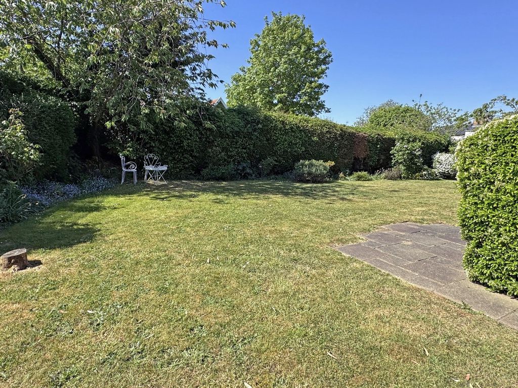 Property photo 3 of 25 45
