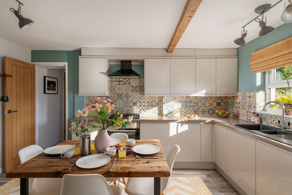 Property photo 3 of 14 Kitchen / Dining Room_Little Hayes, Stoke Gabriel