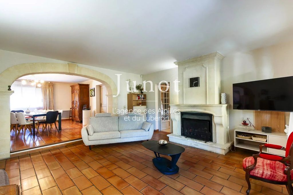 Property photo 1 of 14 Alpilles - Townhouse With Garden And Pool