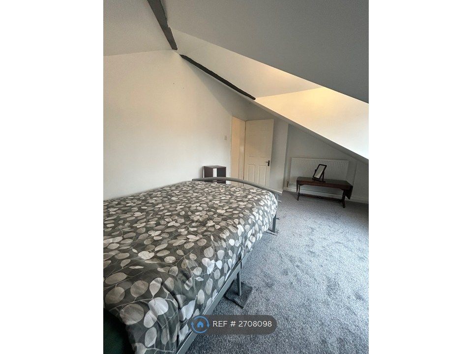 Property photo 3 of 26