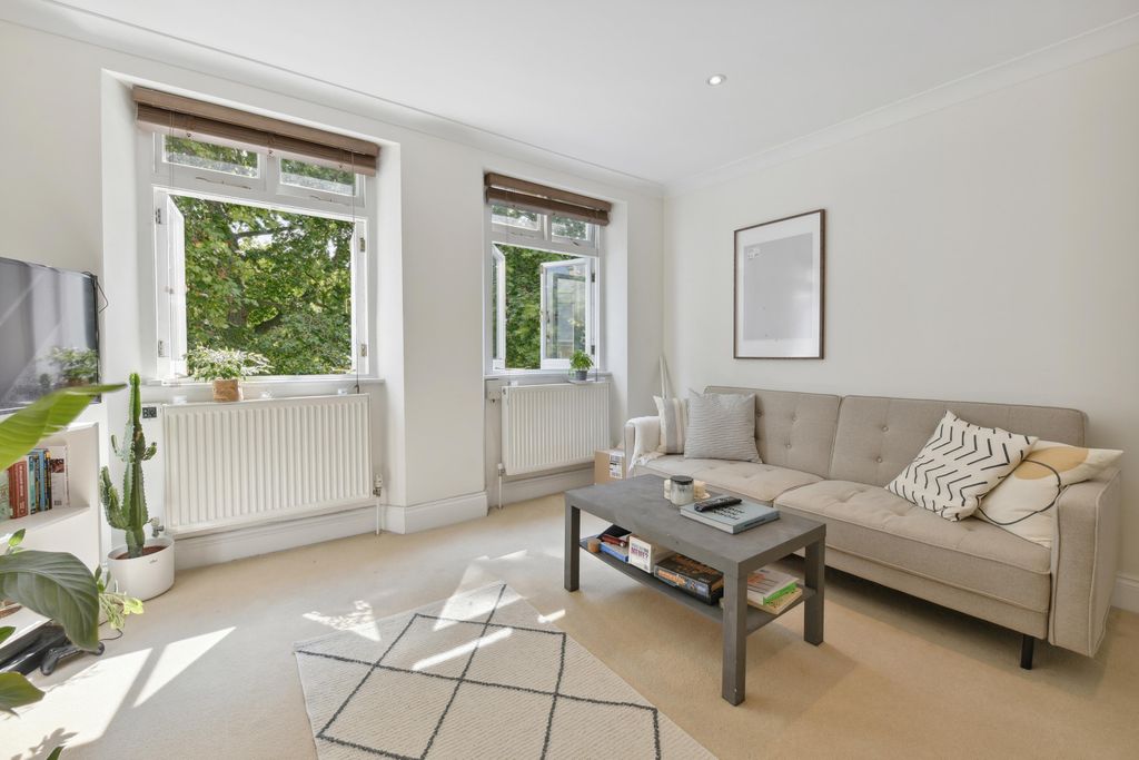 Property photo 2 of 10 Image