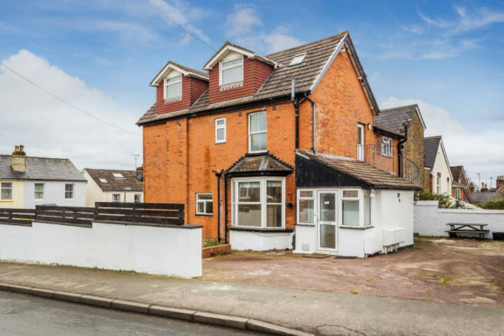 Property photo 2 of 4