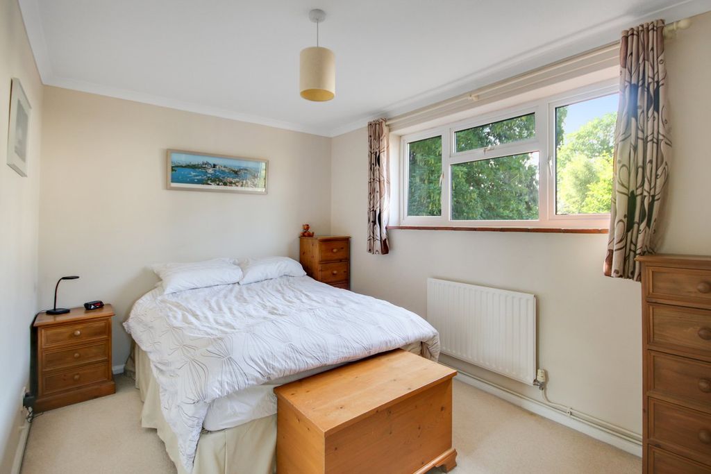 Additional image 4 of 1 bed maisonette for saleElizabeth Crescent, East Grinstead RH19