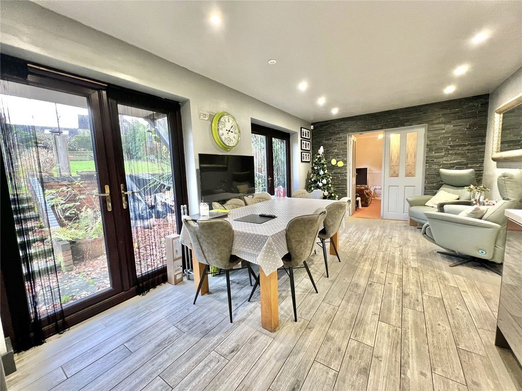 Property photo 3 of 24 Picture No. 07