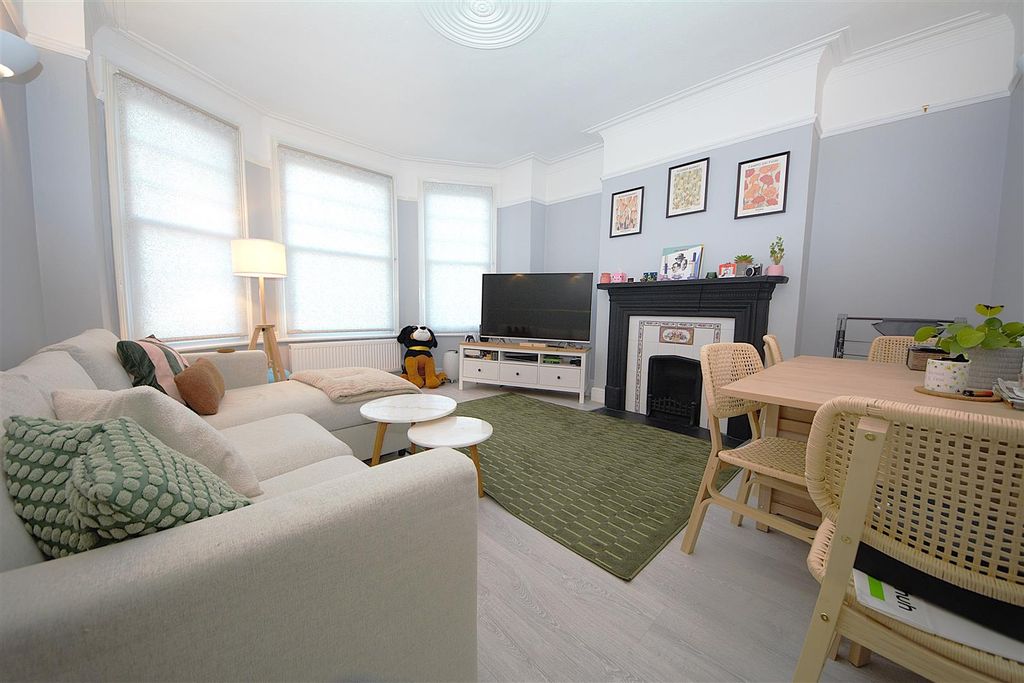 Property photo 2 of 8 1.Jpg