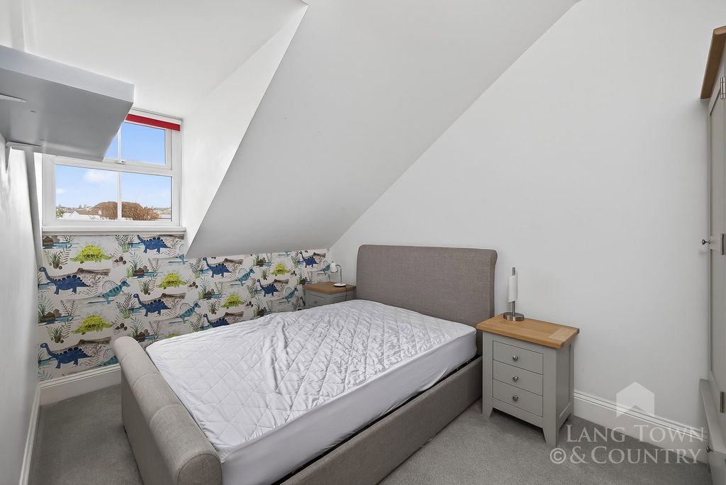 Additional image 12 of 3 bed flat for saleMolesworth Road, Stoke, Plymouth PL3
