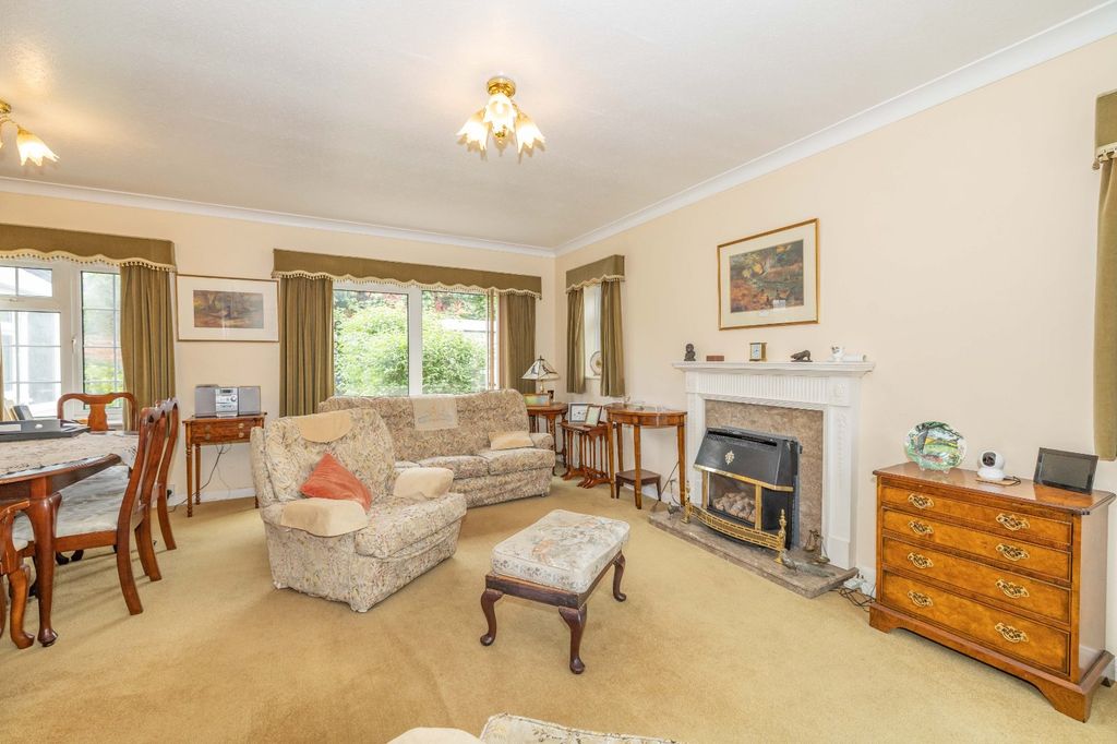 Property photo 2 of 13 Picture 2