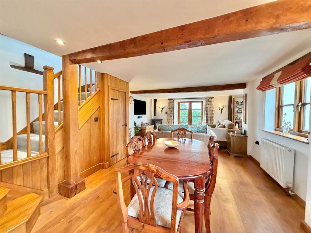 Property photo 2 of 50 Annexe- Dining Area