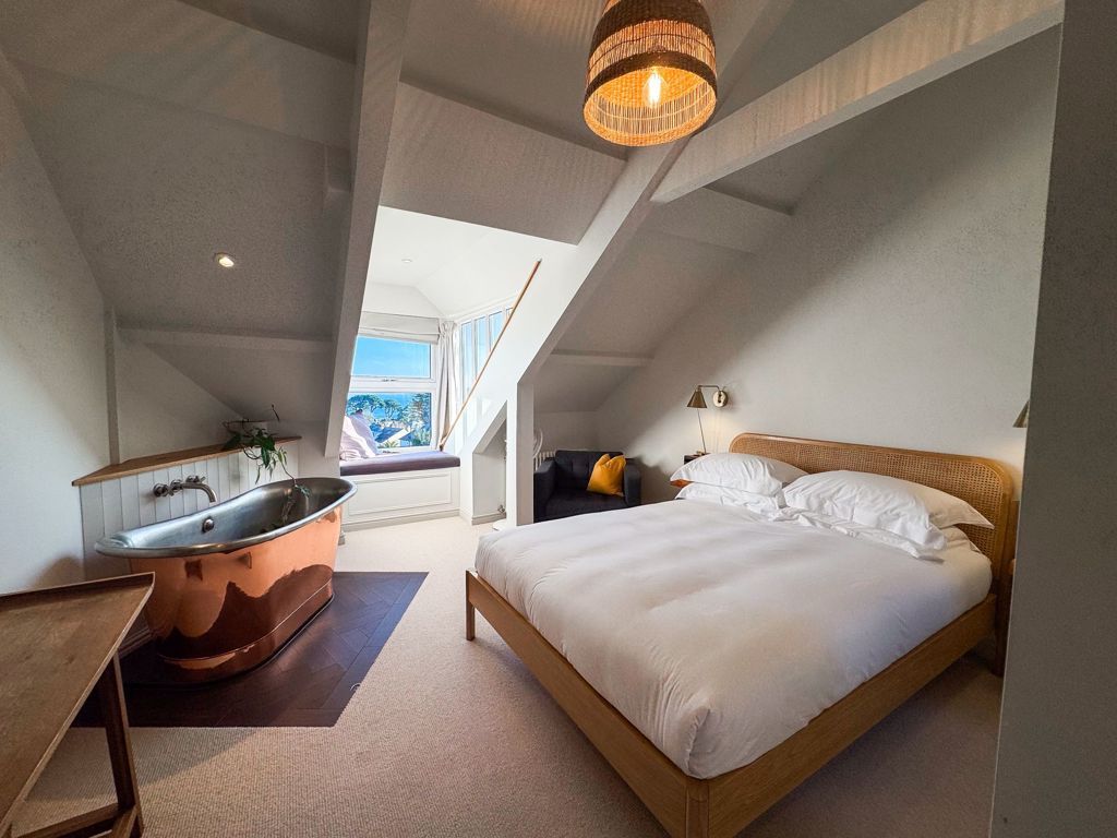 Property photo 2 of 16 Photo 5