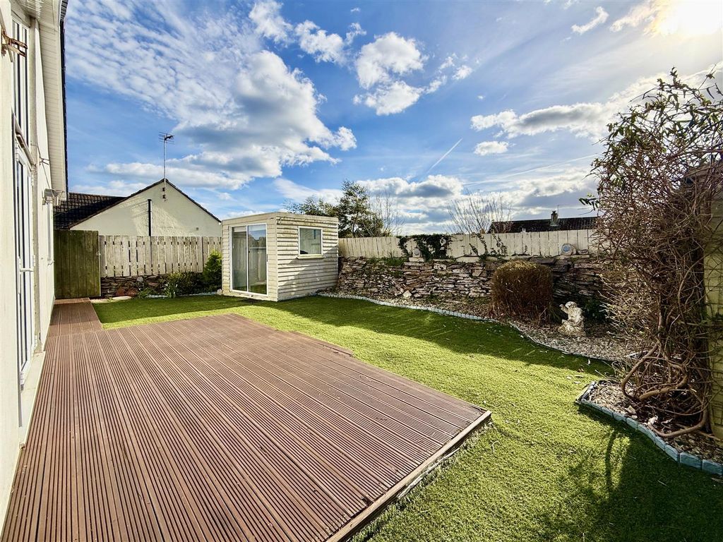 Property photo 3 of 17 Image00004.Jpeg