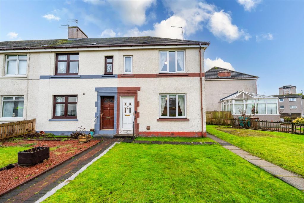 Property photo 2 of 16 External.Front.3.Jpg