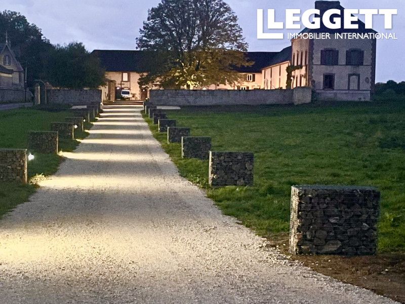 Property photo 1 of 10