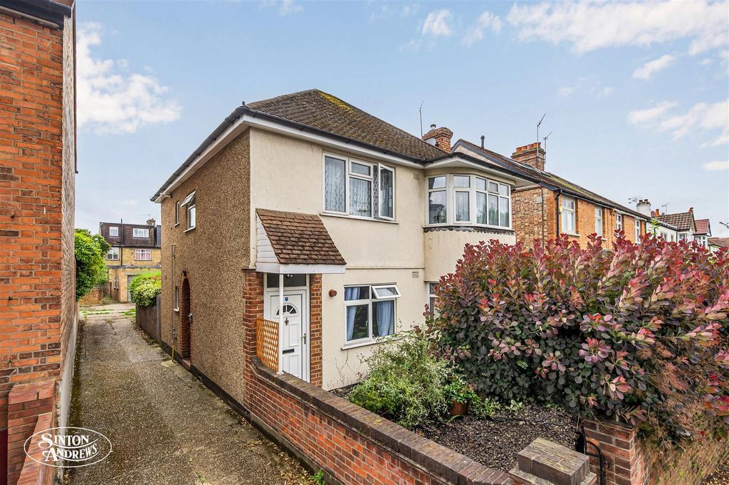 Property photo 1 of 8 134A Midhurst Road-1.Jpg