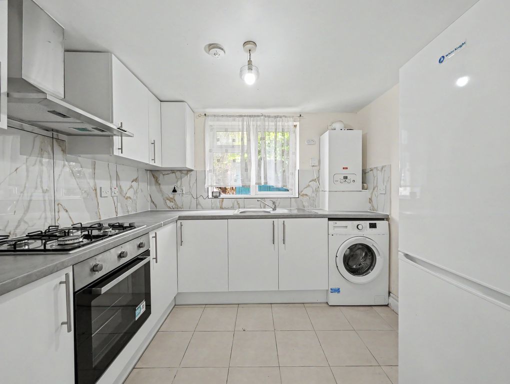 Property photo 3 of 9