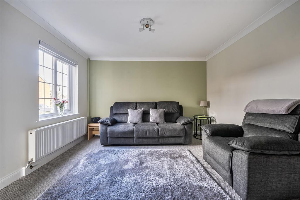 Property photo 3 of 21 1419058-7-699d9d4Af2d60.Jpg