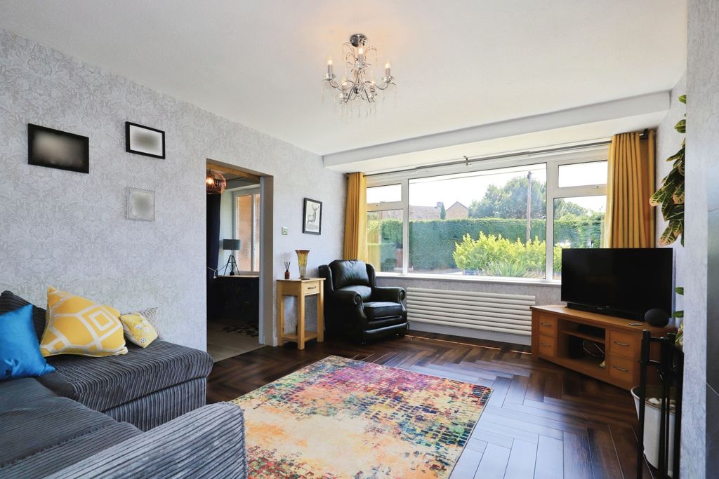 Additional image 4 of 3 bed semi-detached house for saleHolmwood Avenue, Kidderminster DY11