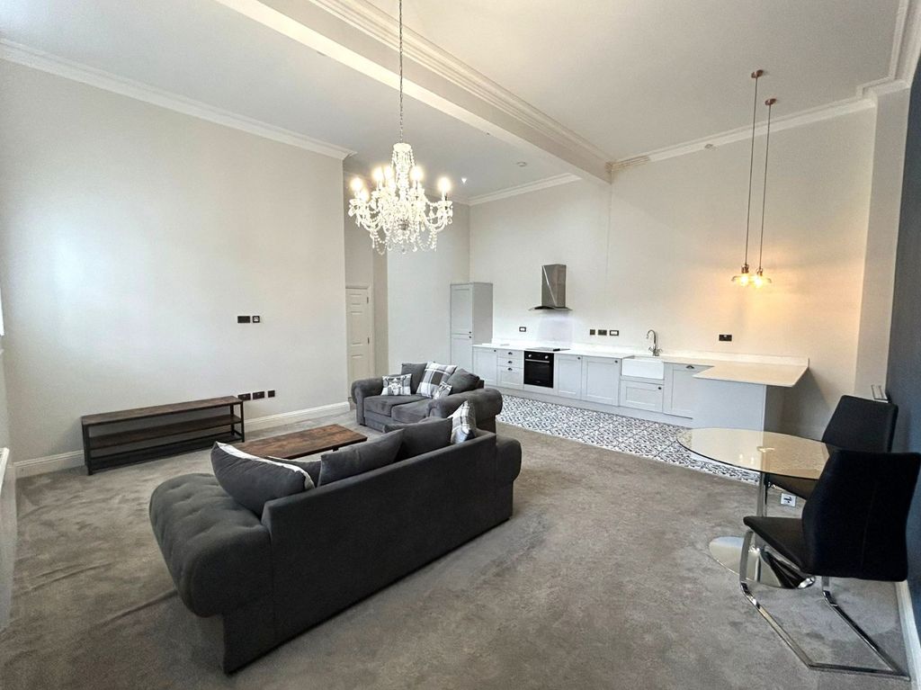 Property photo 3 of 15 Picture No. 30