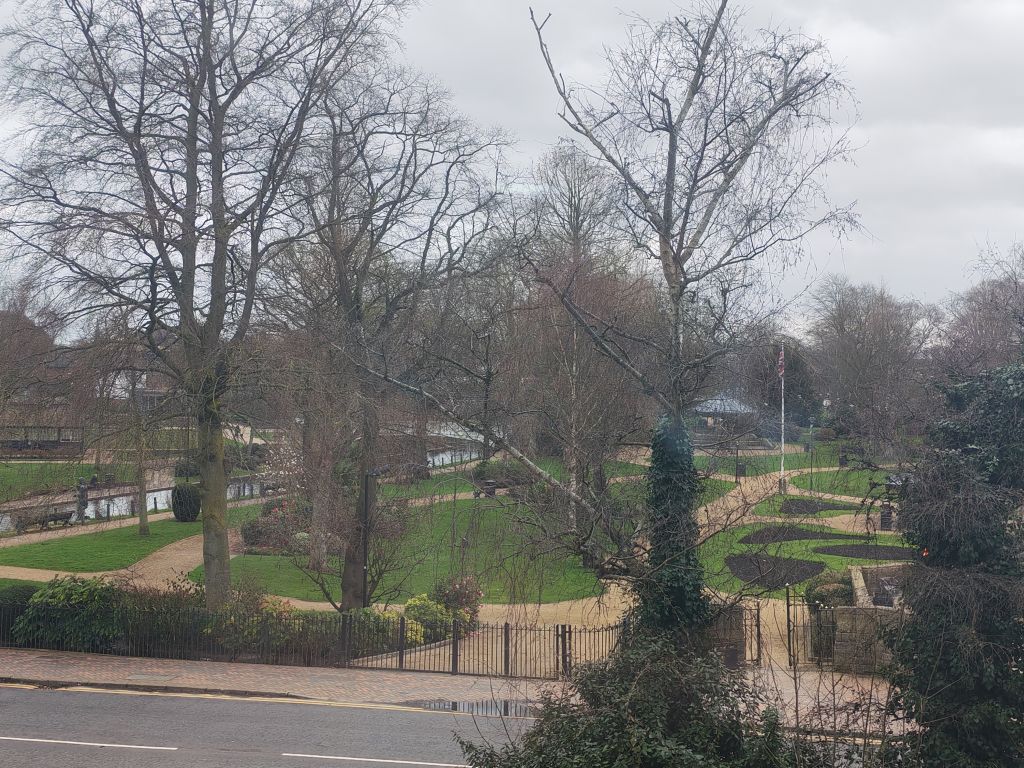 Property photo 3 of 4