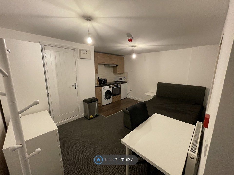 Property photo 1 of 7 Studio Room