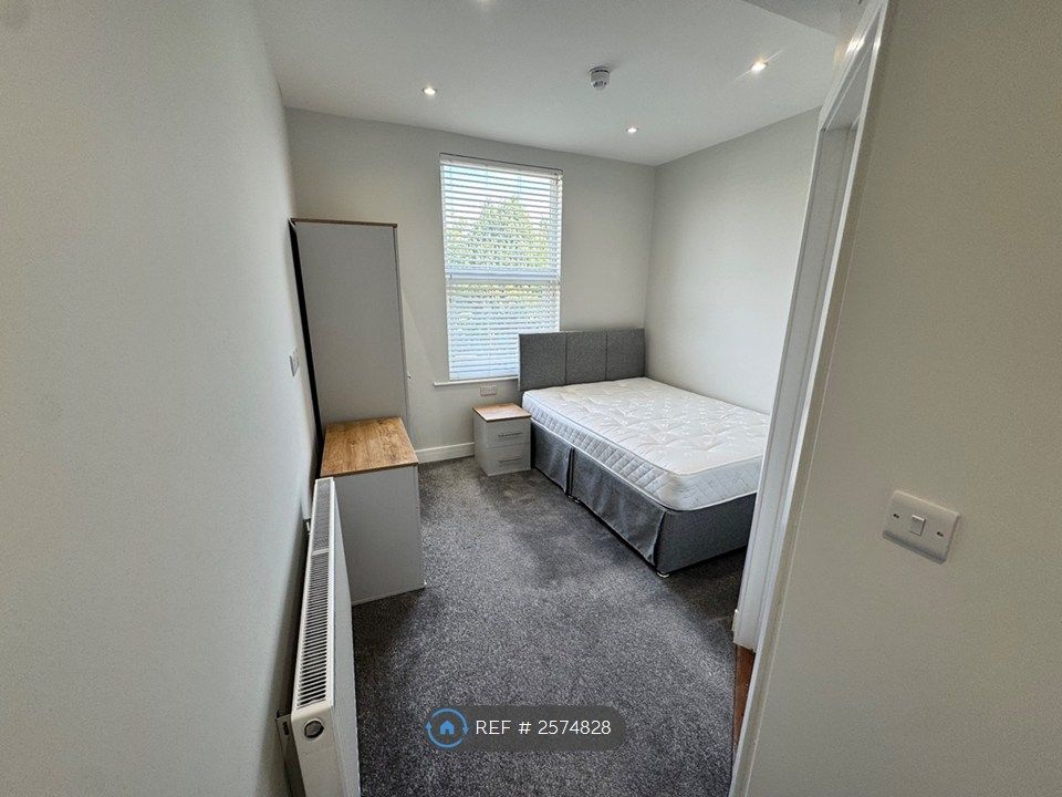 Property photo 1 of 3