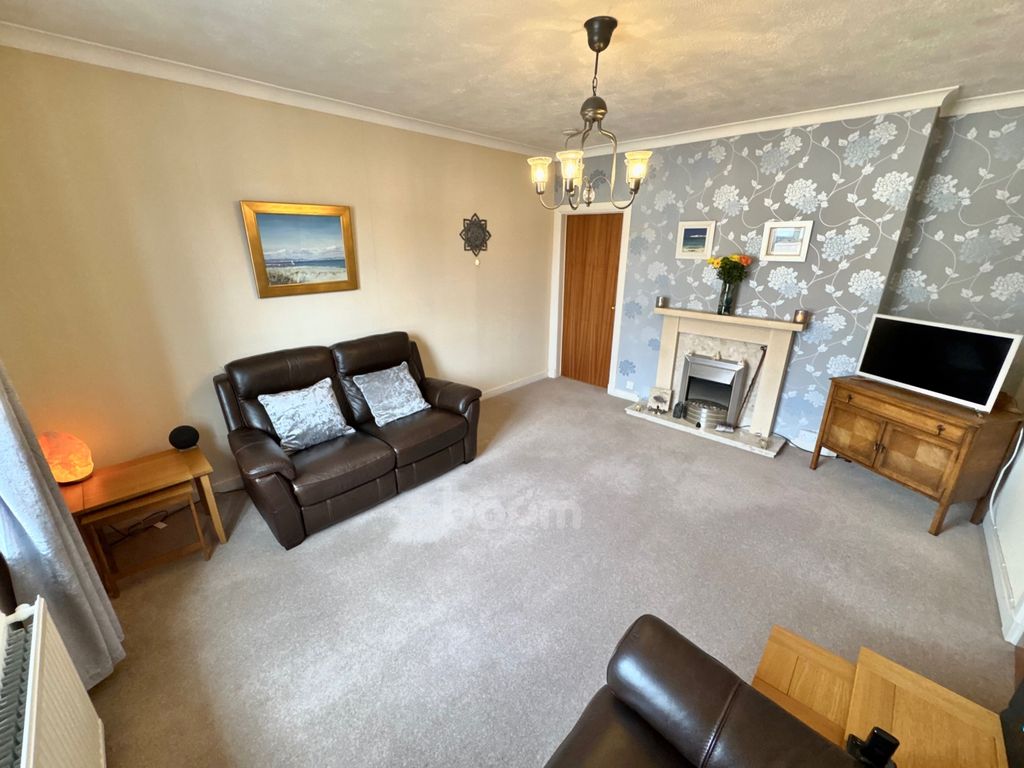 Property photo 2 of 26 Img_5851