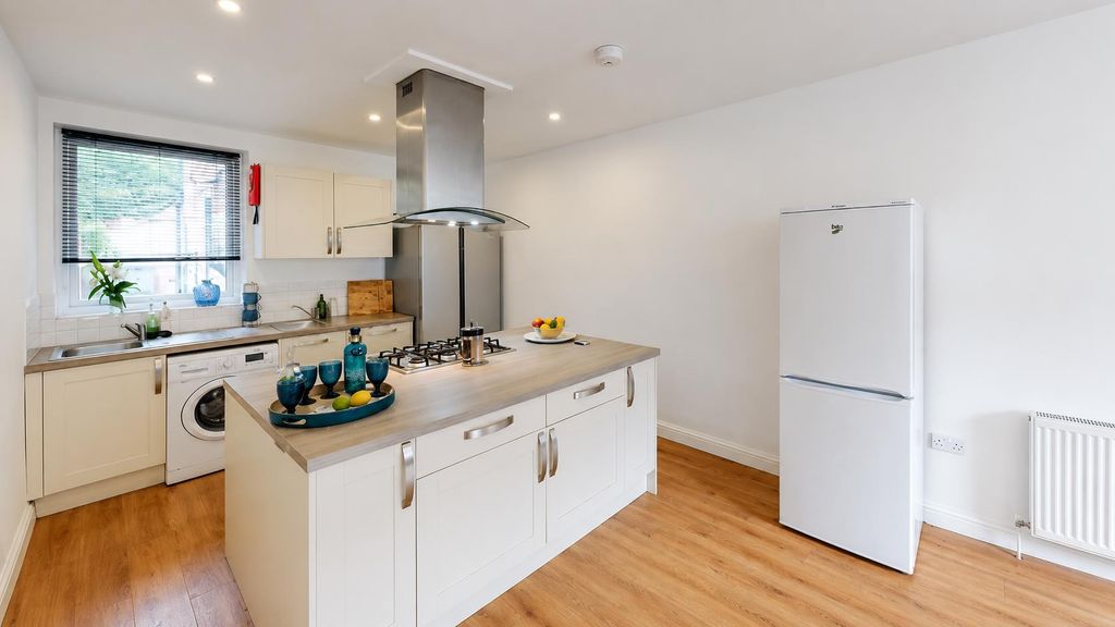 Property photo 1 of 13 04B8B2Aa-F138-487C-Ac19-Fe3Ad5C44Eec.Png